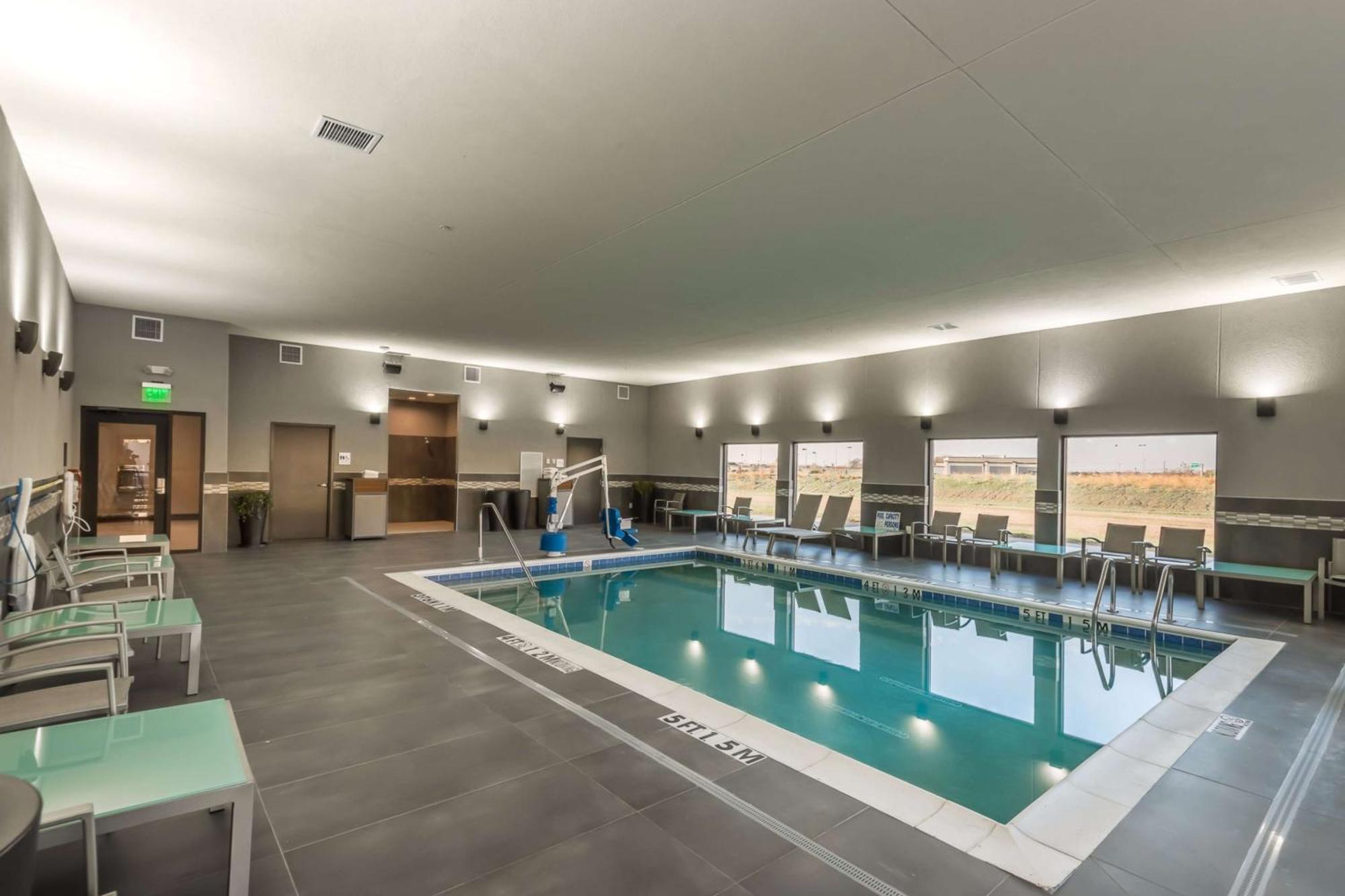 Hampton Inn & Suites Dallas-The Colony Exterior foto